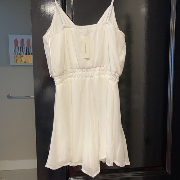 White romper! - Picture 3 of 3